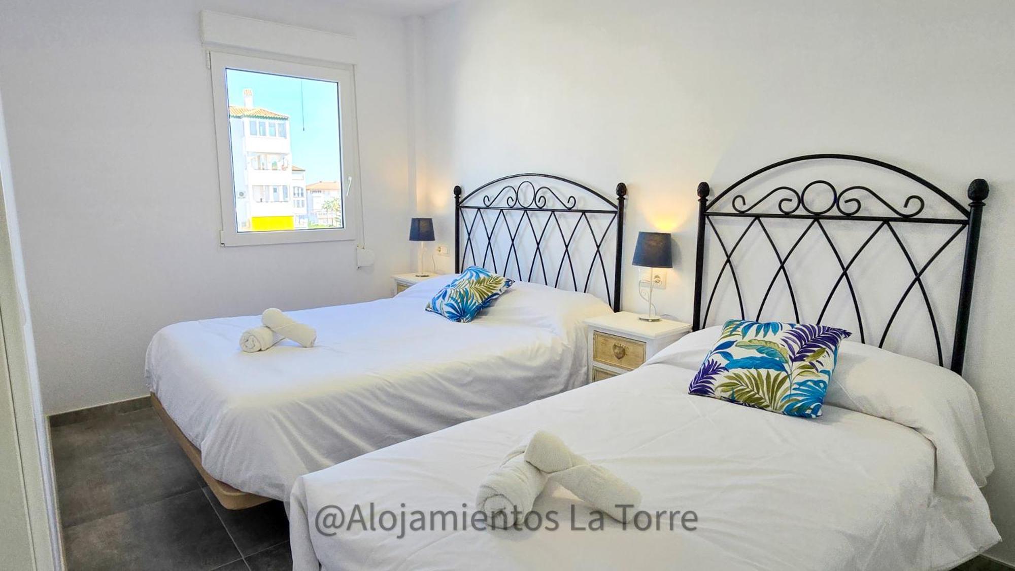 Laguna Beach Premium - Alojamientos La Torre 托罗克斯科斯塔 外观 照片